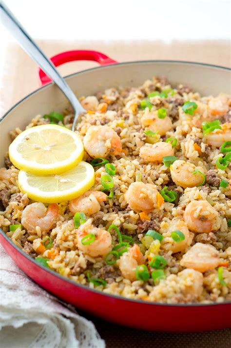 A chicken recipe you can use with greek bread, pasta, salad or zucchini noodles. Easy Dirty Rice with Shrimp | Delicious Meets Healthy