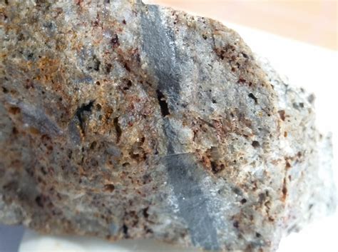 Epithermal Deposits — Lucky Minerals