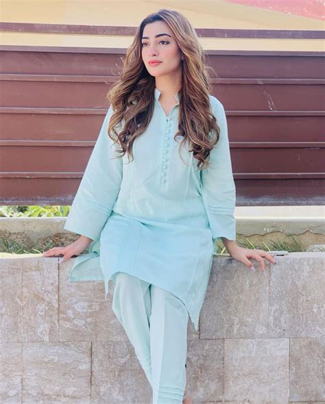 Nawal Saeed Shares Her Captivating Pictures With Fans