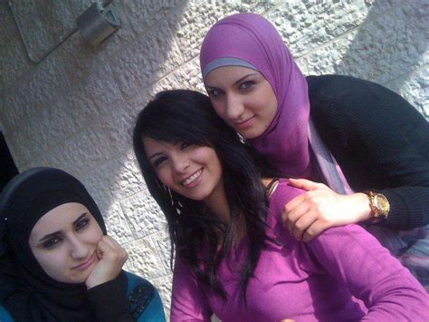 Facebook College School Girls Pictures Beautiful Arab Pakistani Muslim Hot College Girls At
