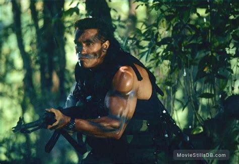 Commando Publicity Still Of Arnold Schwarzenegger