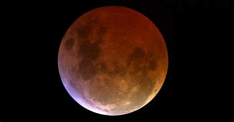 Open the client and hit launch! Total Lunar Eclipse 'Super Blood Wolf Moon': What You Need ...