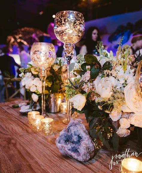 Museum Themed Wedding Include Geodes Beautiful Touch Of Texture And