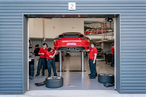 Becoming A Porsche Technician Apprenticeship Program Celebrates 20