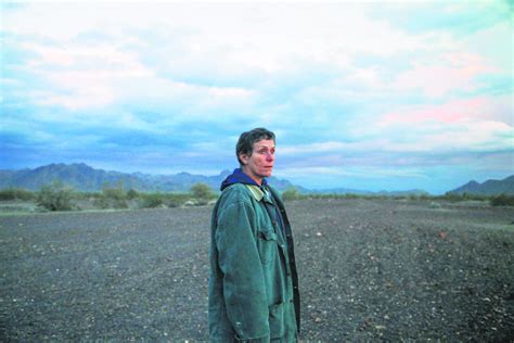 Frances mcdormand and david strathairn in the badlands. Chloe Zhao's Nomadland, a modern-day nomad drama : The ...