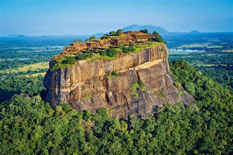Sri Lanka Extends Free Tourist Visa Facility For 48