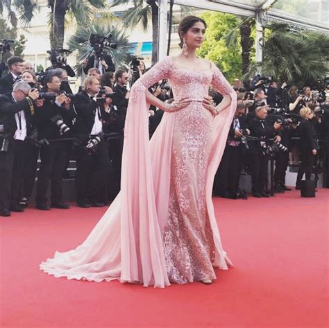 sonam kapoor show her sexy cleavage at cannes 2017 photos with the hottest look kapoor cleavage