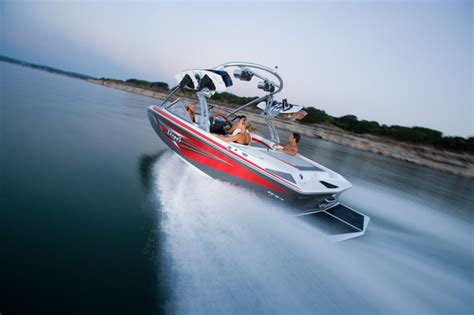 Research Tige Boats RZ2 Ski And Wakeboard Boat On Iboats Com