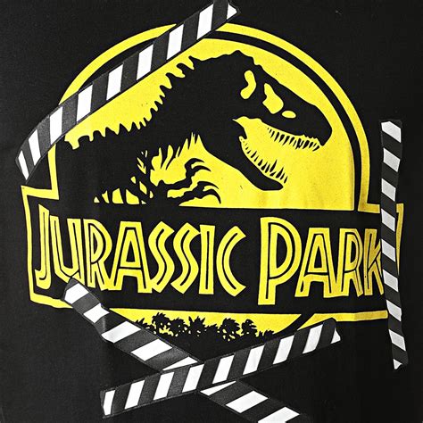 Jurassic Park Tee Shirt Logo Noir Jaune Laboutiqueofficielle Com
