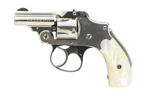 Smith And Wesson Safety Hammerless 2nd Bicycle 32 Sandw Caliber Revolver