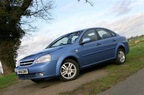 Used Chevrolet Lacetti Saloon 2005 2006 Review Parkers