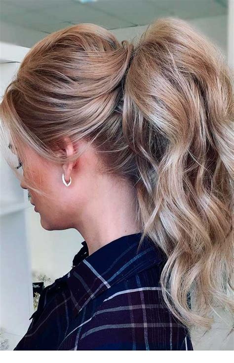 22 Cute Curly Ponytail Hairstyles Hairstyle Catalog
