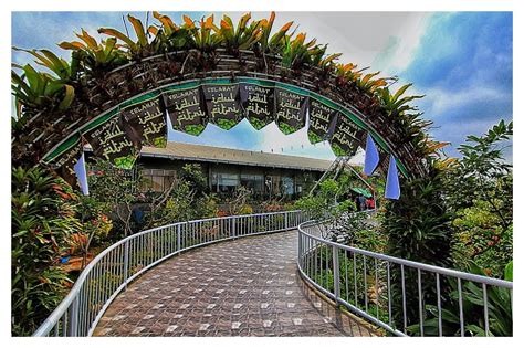 Прочие места на свежем воздухе, гора и зона для отдыха. Panoramio - Photo of Eco Green Park in Batu