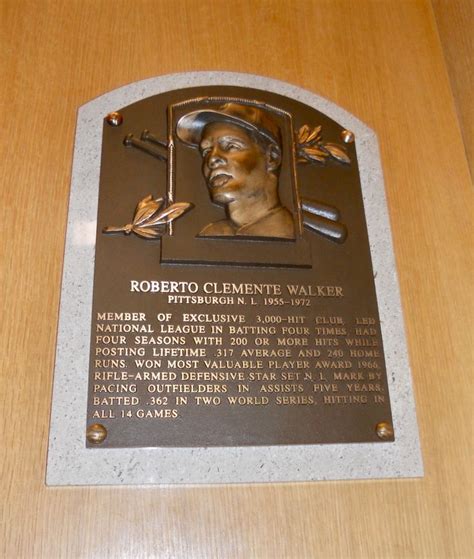 Roberto Clemente Plaque Natl Baseball Hall Of Fame And Museum New