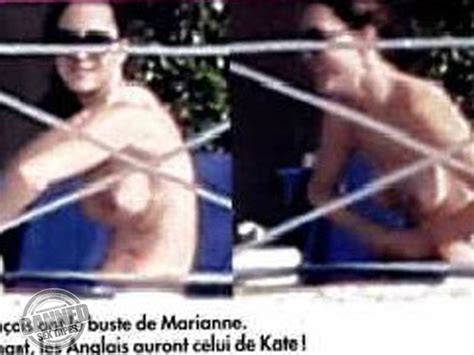 Naked Kate Middleton In Beach Babes