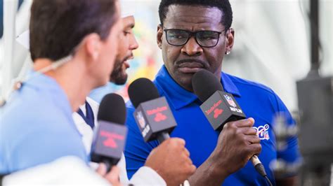 Nfl Network Espn Pull Michael Irvin From Super Bowl Week Shows After