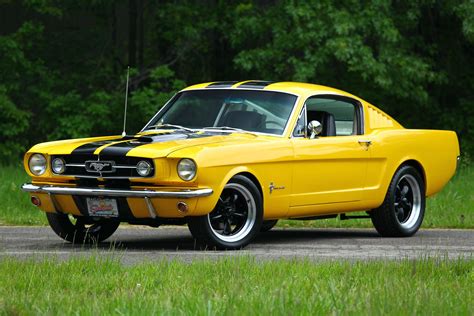 1965 Ford Mustang Sunnyside Classics 1 Classic Car Dealership In Ohio