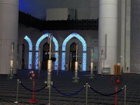 Usar shah alam como tu ubicación predeterminada. La mosquée Sultan Salahuddin Abdul Aziz (Shah Alam ...
