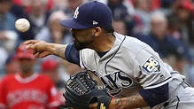 Sergio Romo's very early entrance may signal start of big pitching ...
