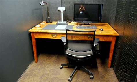 Some of our favorite bits of resume advice are 15. Dumbest Things People Have Put on Their Résumés | Big 102 ...