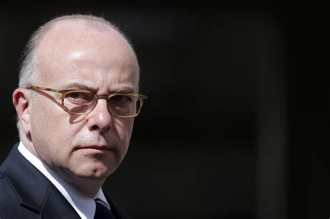Bernard Cazeneuve Ministre De Lintérieur Remplace Manuel Valls à