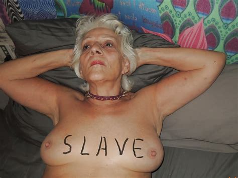 Free Owned Mature Slaves With Collars Photos