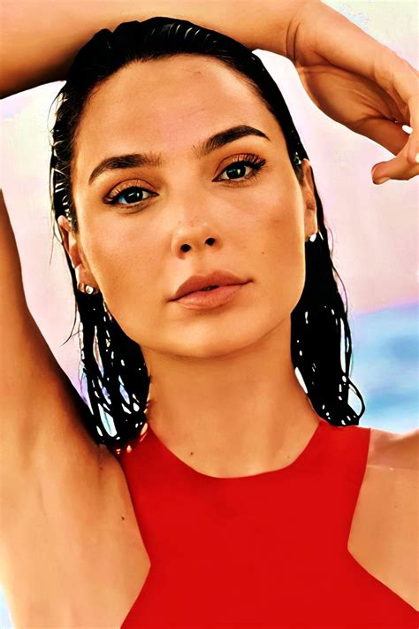 wonder woman art gal gadot wonder woman pretty pictures most beautiful pictures swim trends