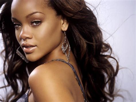 Free Download Apple Wallpapers Hot Babes Desktop Rihanna On Mac