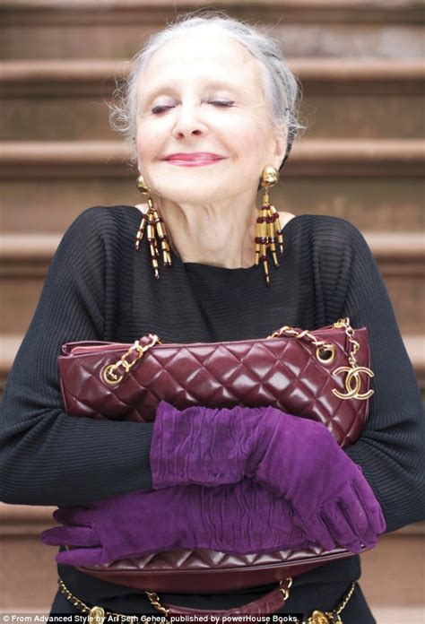 New York S Most Glamorous Grannies Inspire Book Dedicated To Senior Style Daily Mail Online