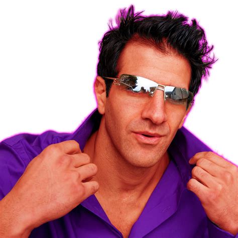 Notable people with the name include: Vincenzo Ferraro (@VinnyTheChin) | Twitter