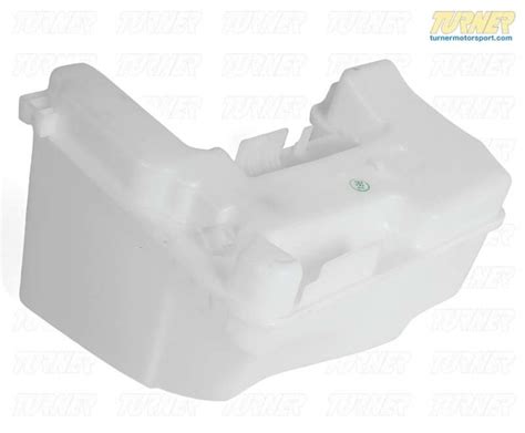 The washer pumps are located at the back of the washer fluid reservoir (green arrow). 61677895571 - Windshield Washer Bottle - E46 M3 2002-2006 w/out headlight washers | Turner ...