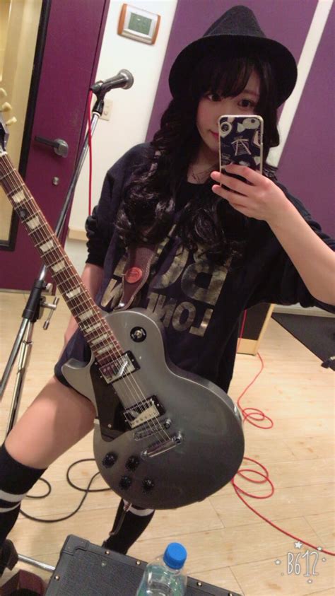 pin by jrock usarock on olivia sugar mia guitar lisa vocals sisters guitar jrock