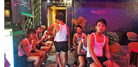 Bangkok Gaysex Busty Milf Interracial