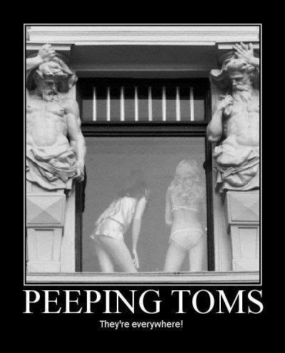 Peeping Tom Fotos Imagine