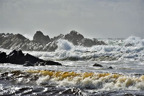 Waves Breaking Around Saligo Bay Rocks Isle Of Islay Islay Pictures