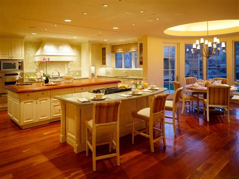 The choice is seriously unlimited! Kitchen Floor Buying Guide | HGTV