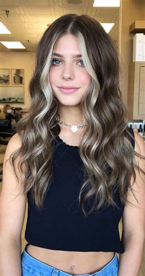 50 Flattering Blonde Highlights Ideas For 2022 Blonde Moneypiece