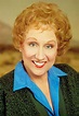 Jean Stapleton, Edith from All in the Family, Dies at 90 - Today's News ...