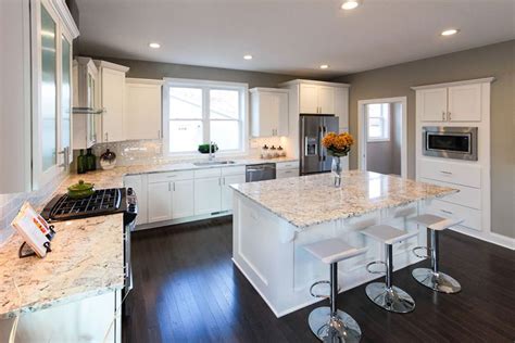 You have room with large. Bianco Romano Granite Countertops (Pictures, Cost, Pros ...