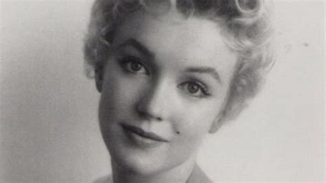 Marilyn Monroe Photos Sold By Church Stretton Auctioneers Bbc News