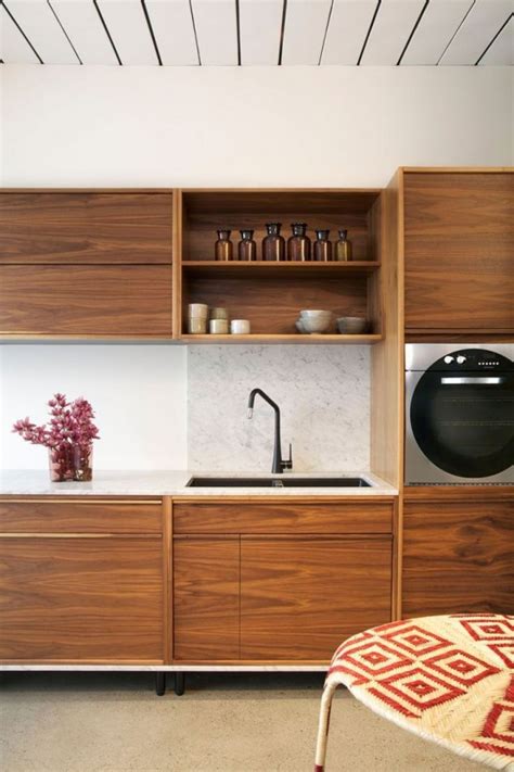 20 Elegant Wooden Kitchen Design Ideas