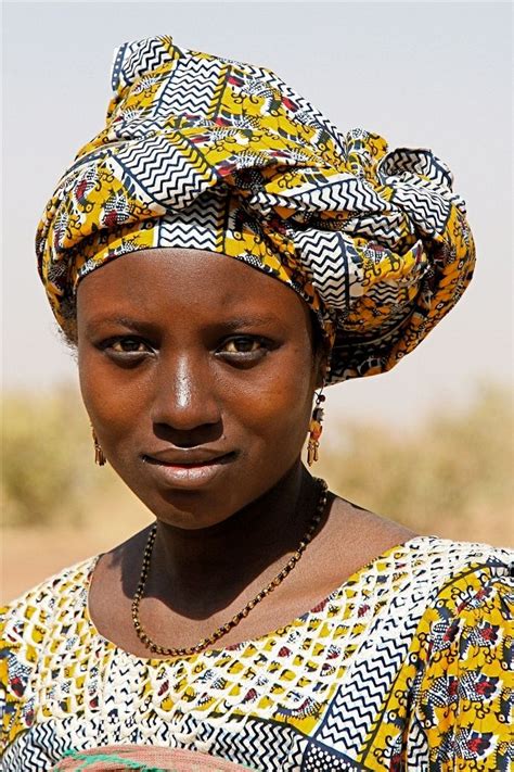 beautiful girl from mali beauty around the world african people african beauty