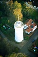 Aumühle aus der Vogelperspektive: Turmbauwerk des Bismarckturmes ...