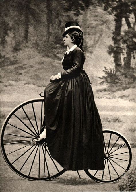 Vintage Everyday 46 Interesting Photos Of Women With Their Bicycles