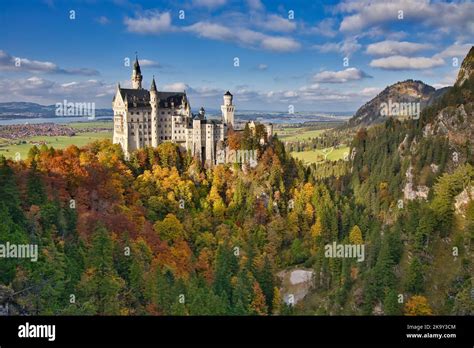 Bavarian Neuschwanstein Castle In Autumn Stock Photo Alamy