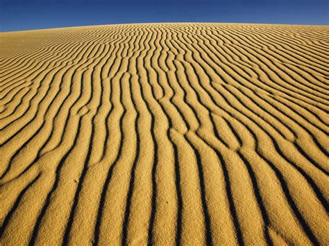 Download Mobile Wallpaper Streaks Stripes Links Dunes Sand Lines