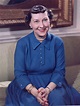 ملف:Mamie Eisenhower color photo portrait, White House, May 1954.jpg ...