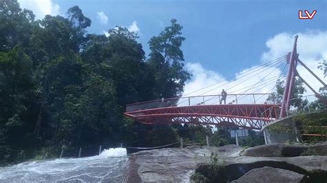 This site boast of a spectacular waterfall which has a 30 m drop and has a idyllic pool at the bottom. SEVEN WELL | Air Terjun Telaga Tujuh Langkawi - YouTube