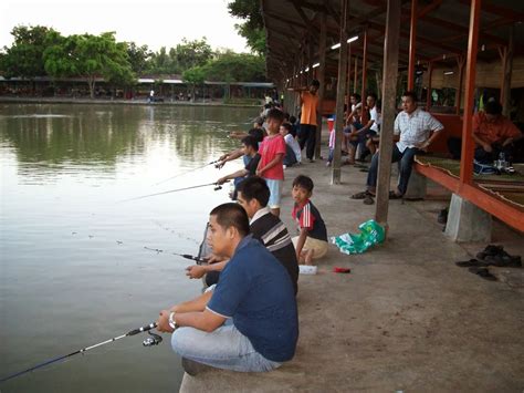 Tip Tip Memancing Ikan Air Masin Di Kolam Berbayar