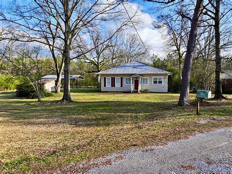 4106 Broad St Pine Hill Al 36769 Mls 11256659 Zillow